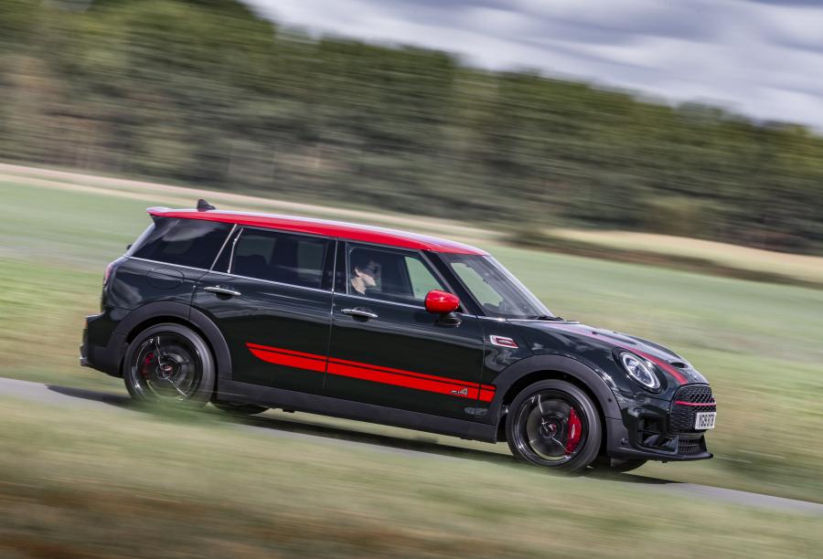 Mini John Cooper Works Clubman (F54) 2019 года  (UK) (фото 21 из 27)